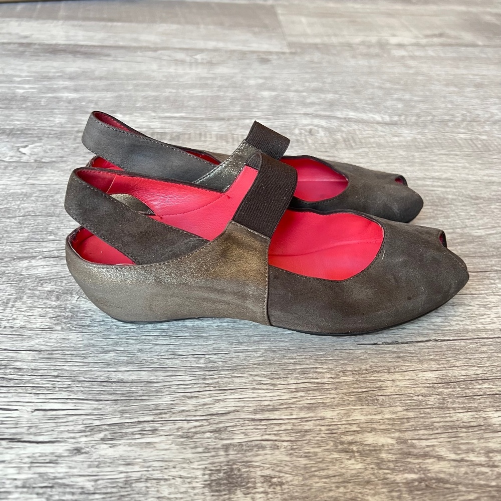 Pas Ole Zouge Peep Toe Shoes Size 5.5